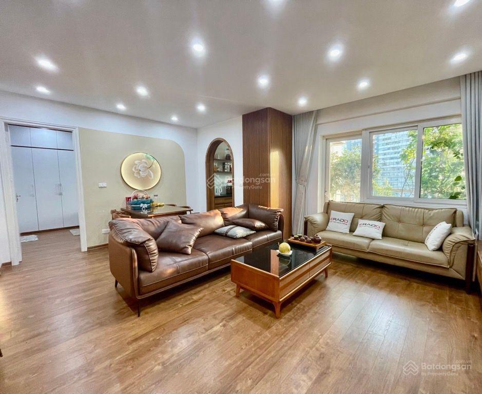 Bán căn hộ chung cư cao cấp hoàng đạo thúy dt 120m 3 ngủ