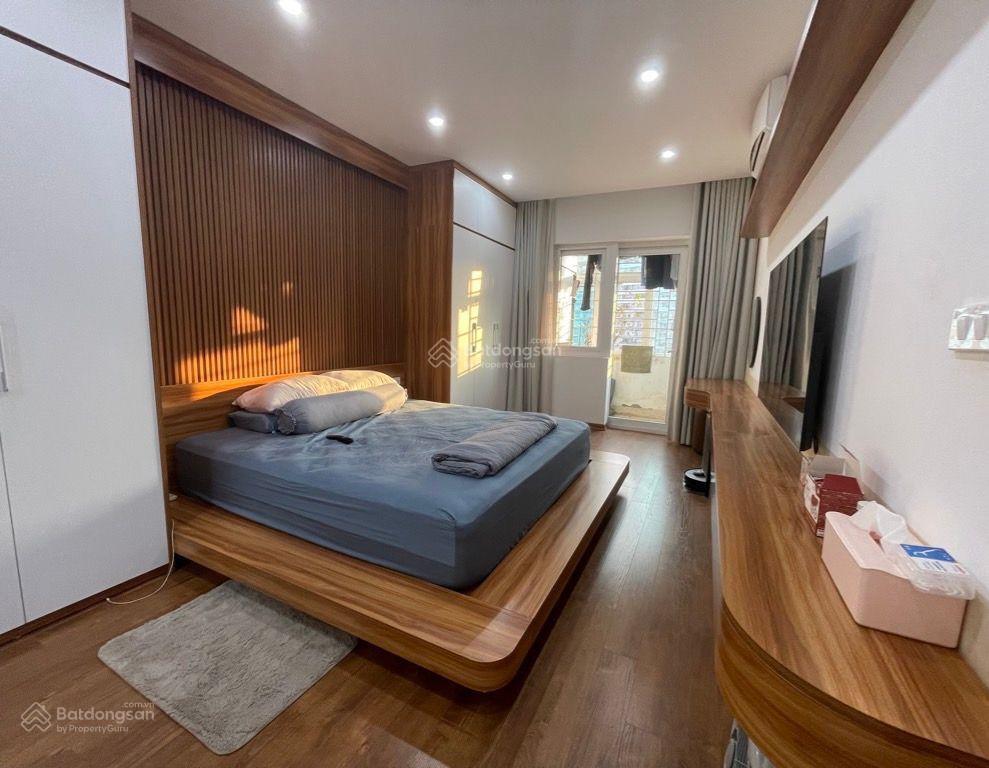 Bán căn hộ chung cư cao cấp hoàng đạo thúy dt 120m 3 ngủ