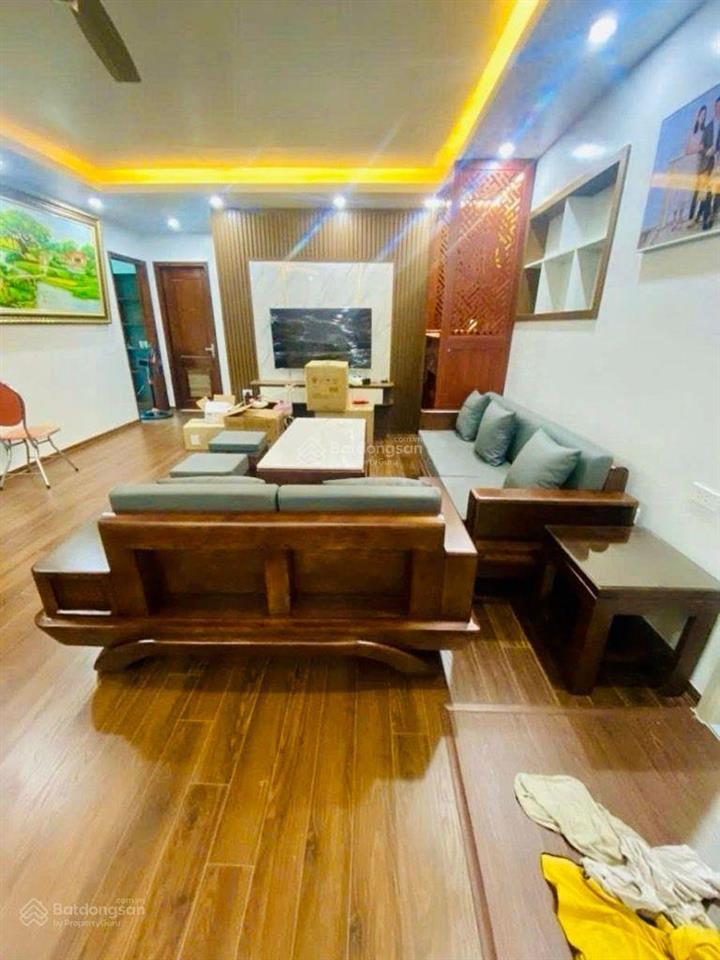 Bán căn hộ chung cư cao cấp hoàng đạo thúy dt 120m 3 ngủ