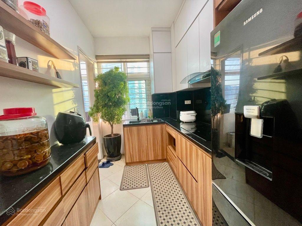 Bán căn hộ chung cư cao cấp hoàng đạo thúy dt 120m 3 ngủ