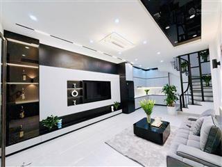 Chính chủ bán nhà thái thịnh dt 38m ngõ thông rộng 2m mới tinh ở luôn + 9 tỷ