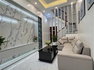 Chính chủ cần bán nhà ô chợ dừa dt 35m. ngõ thông gần phố
