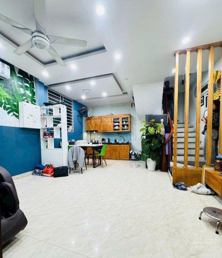 Hơn 5 tỷ sở hữu ngay 5 tầng kiến hưng, dt 35m2