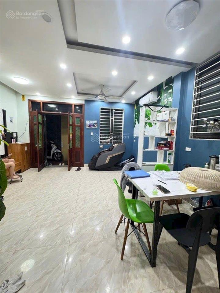Hơn 5 tỷ sở hữu ngay 5 tầng kiến hưng, dt 35m2