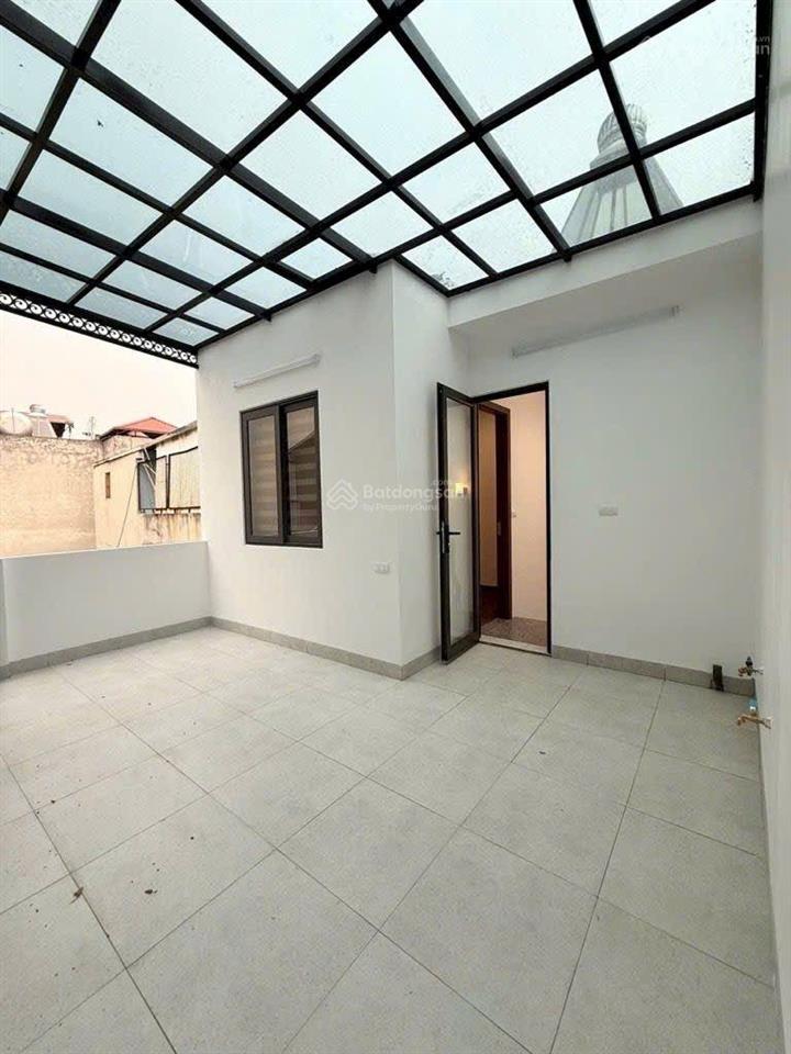Bán nhà khương trung. dt 28m vài bước ra phố