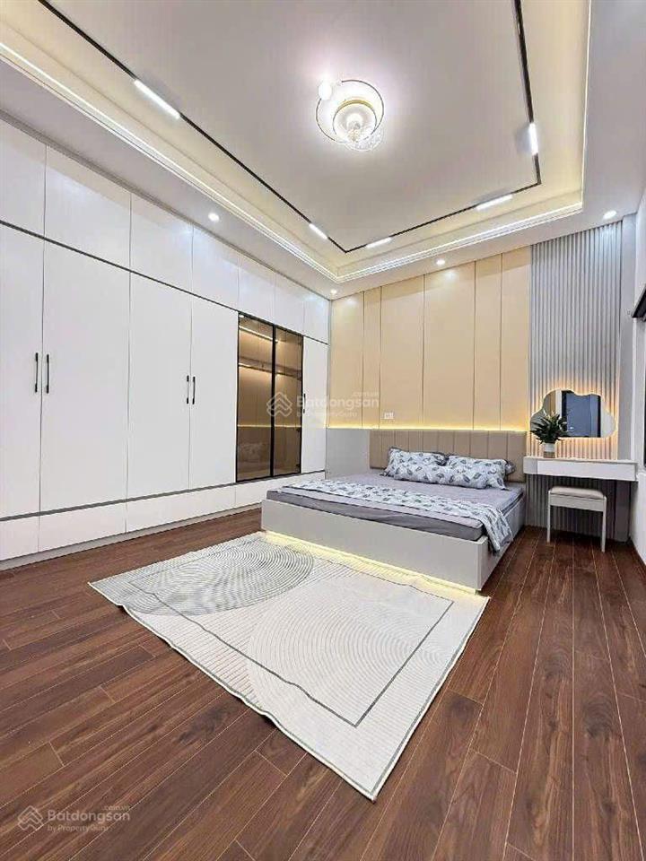 Chính chủ bán nhà phố đoàn thị điểm