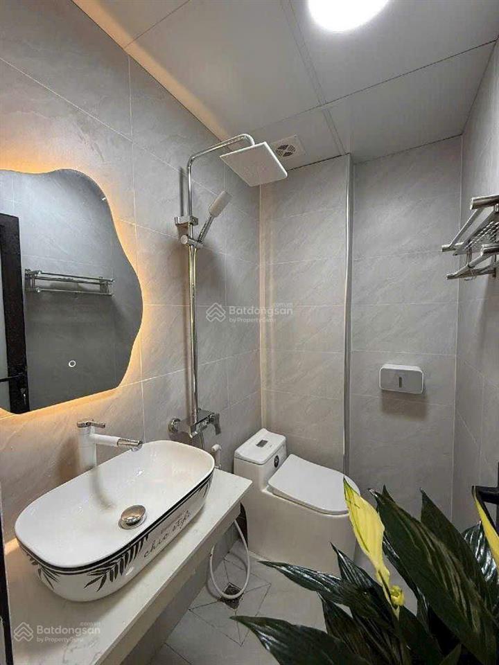 Chính chủ bán nhà phố đoàn thị điểm
