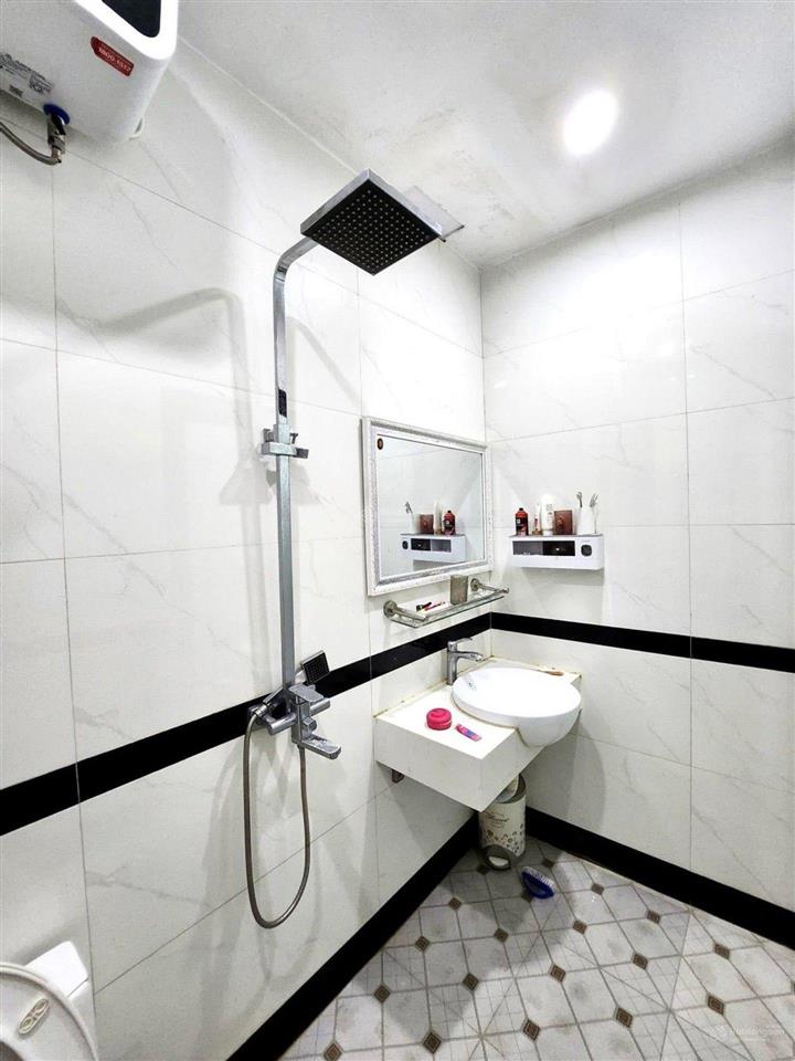 9 tỷ dt 36m. sở hữu ngay nhà mới trung tâm văn miếu  quốc tử giám, đống đa