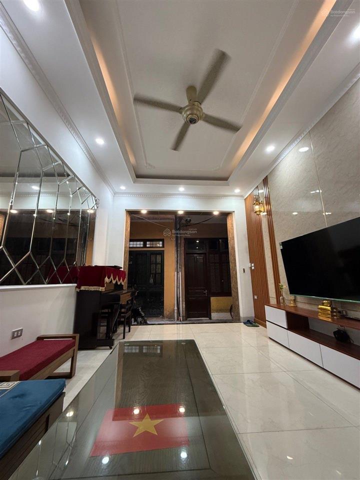 10,9 tỷ nhà vương thừa vũ  thanh xuân chính chủ cần bán nhanh + dt 48m2 x 4 tầng 5pn