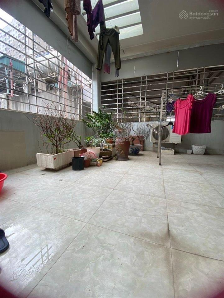 Bán nhà khu đô thị mới xa la dt 60m2 mặt phố