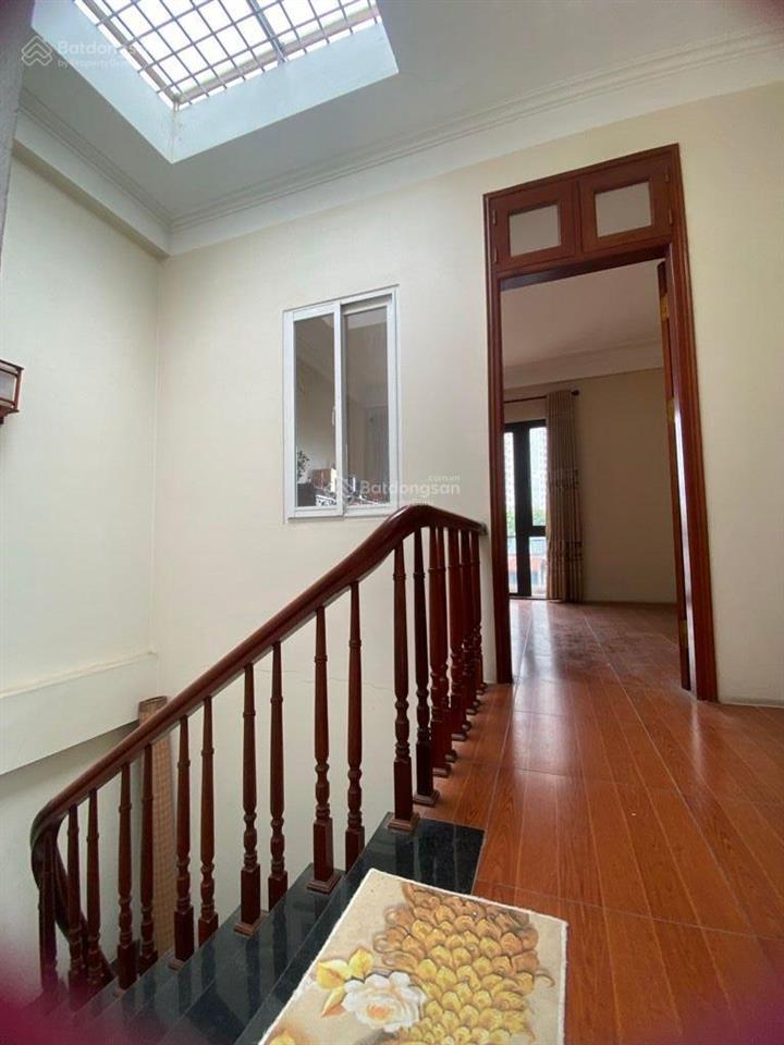 Bán nhà khu đô thị mới xa la dt 60m2 mặt phố