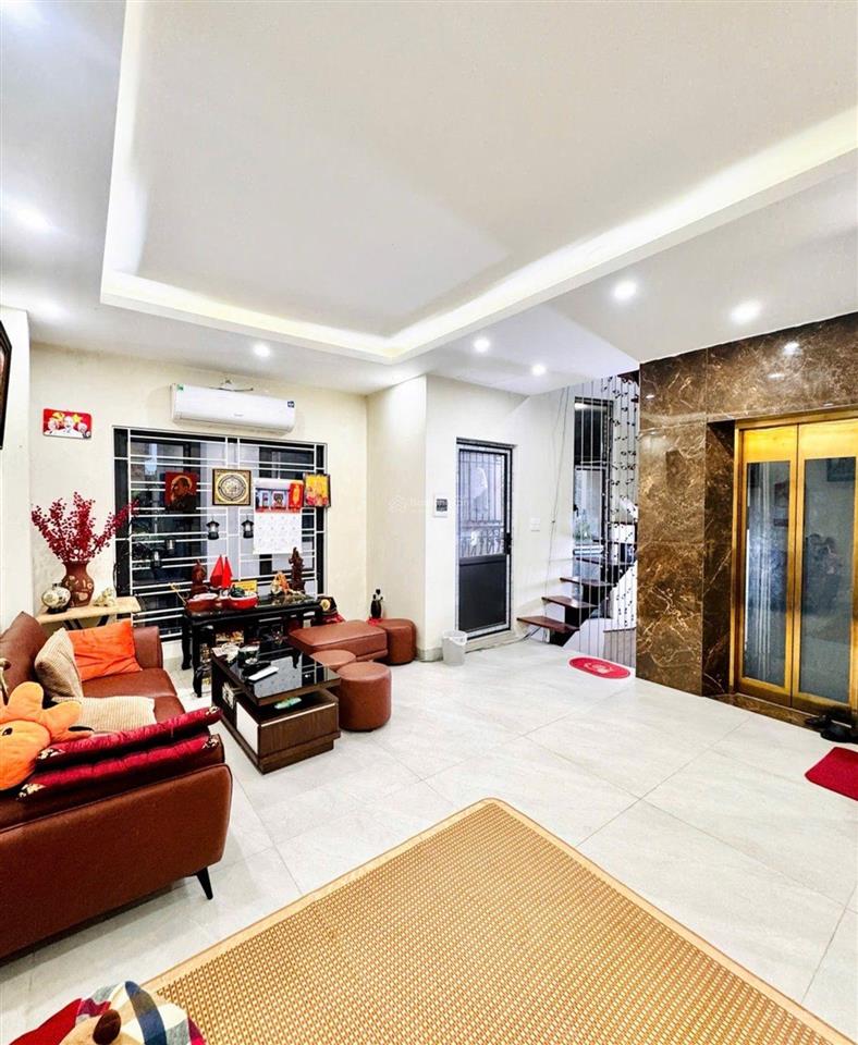 Bán nhà vũ trọng phụng dt 35m2  6 tầng thang máy giá 8.9 tỷ