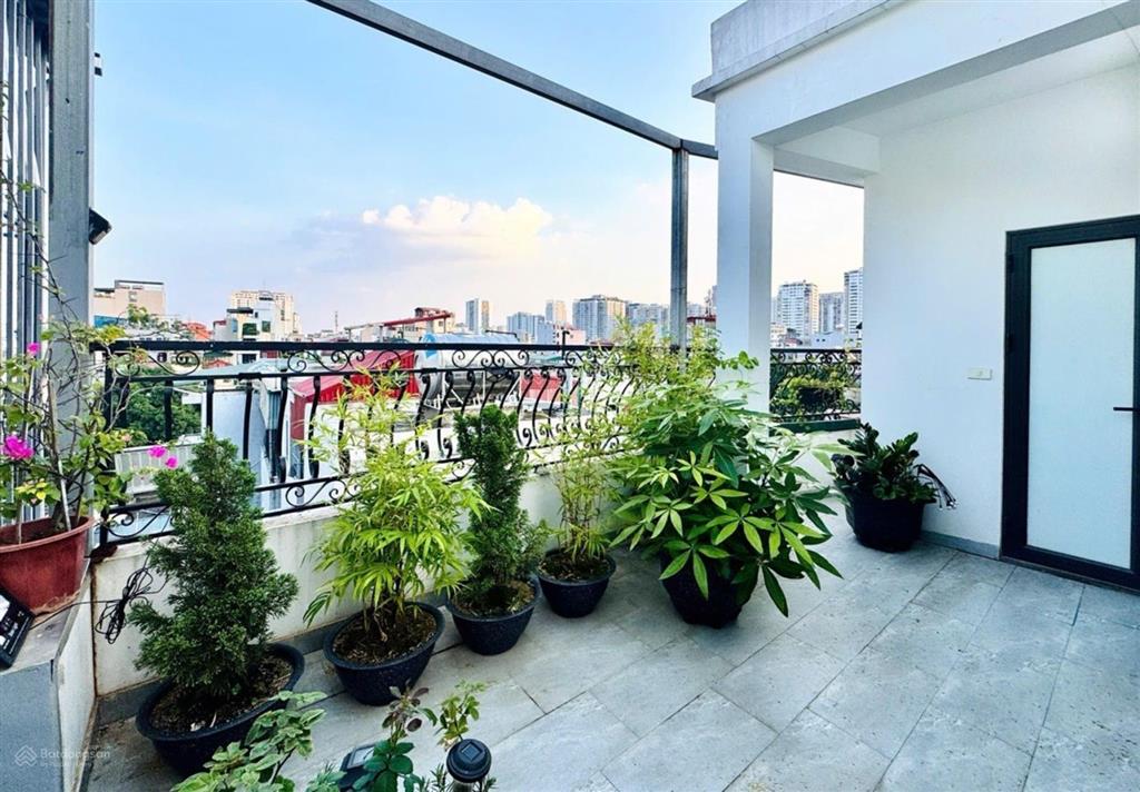 Bán nhà vũ trọng phụng dt 35m2  6 tầng thang máy giá 8.9 tỷ