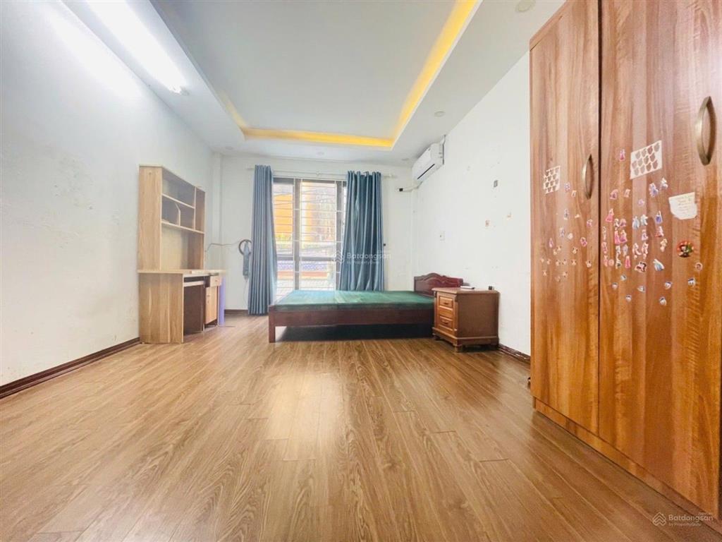 Diện tích 38m, 5 tầng, giá 10 tỷ, khương đình, 15m ra đường 2.5