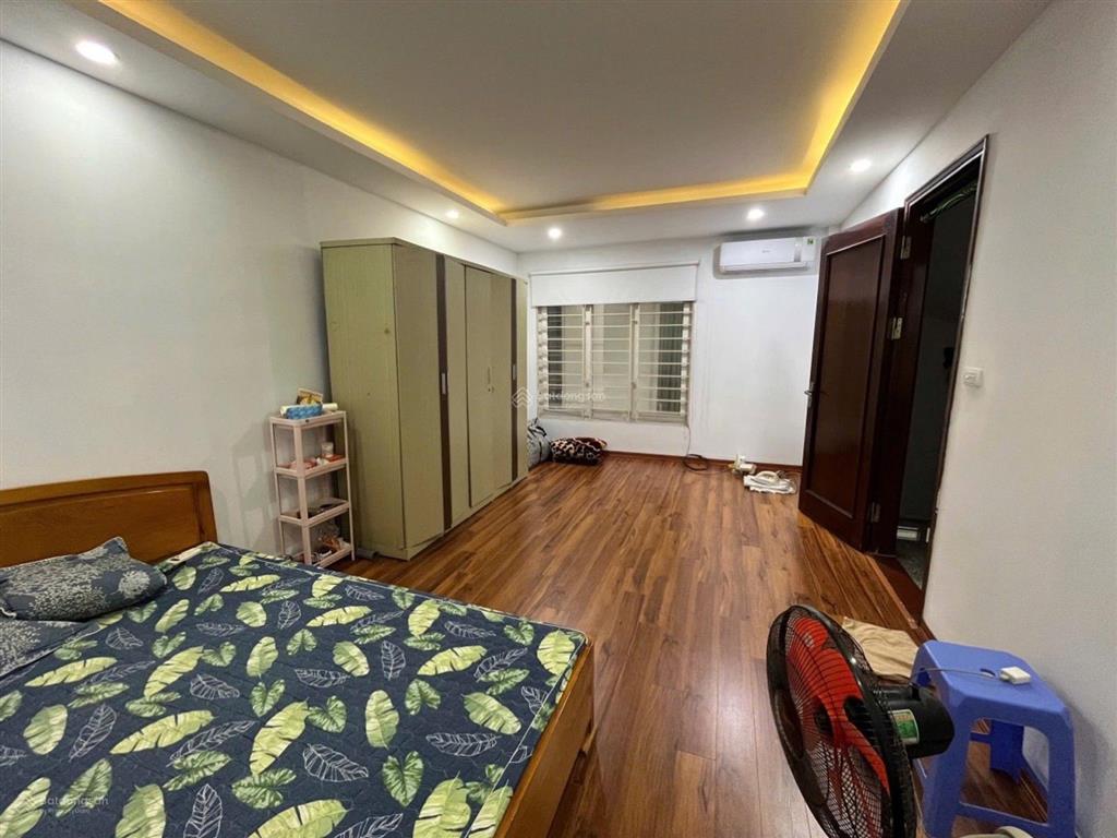 Diện tích 38m, 5 tầng, giá 10 tỷ, khương đình, 15m ra đường 2.5