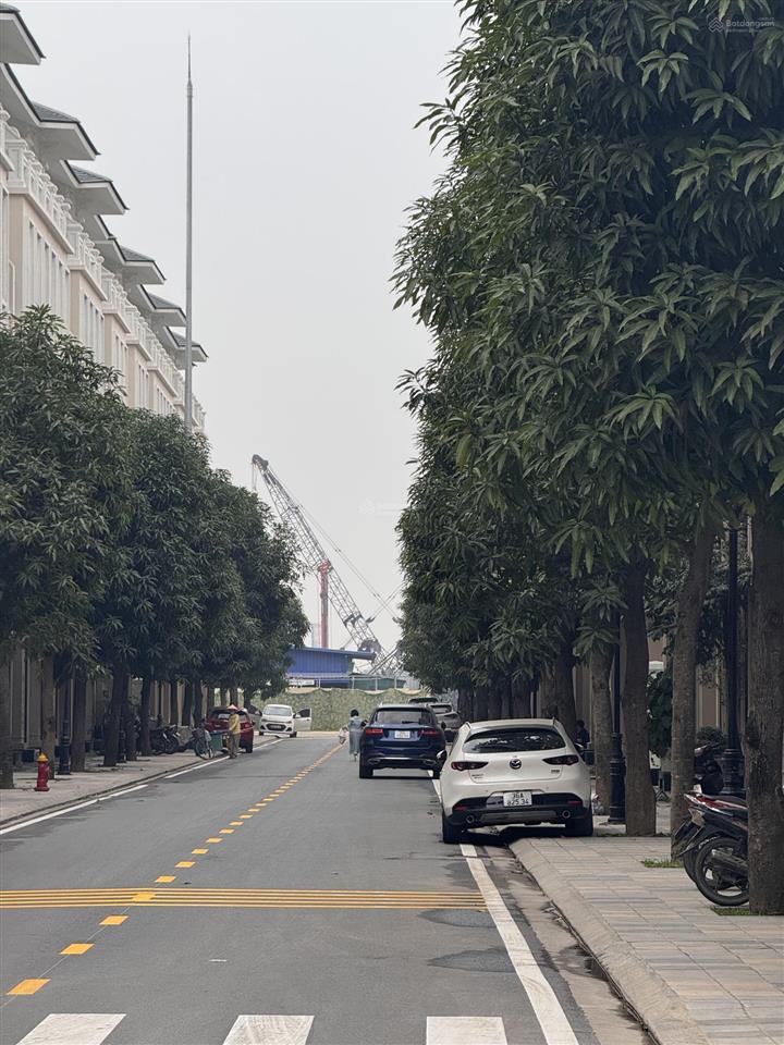 Cắt lỗ shophouse đlbm trục 51m đường chính ocp3 , 2 mặt tiền , mặt sau chung cư , chỉ 179tr/m2