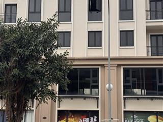 Cắt lỗ shophouse đlbm trục 51m đường chính ocp3 , 2 mặt tiền , mặt sau chung cư , chỉ 179tr/m2