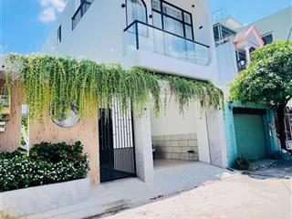 Giảm sốc 1 tỷ cho căn biệt thự mini, cách mặt tiền tô ký 80m, 8mx20m, đường 8m, 9. x tỷ