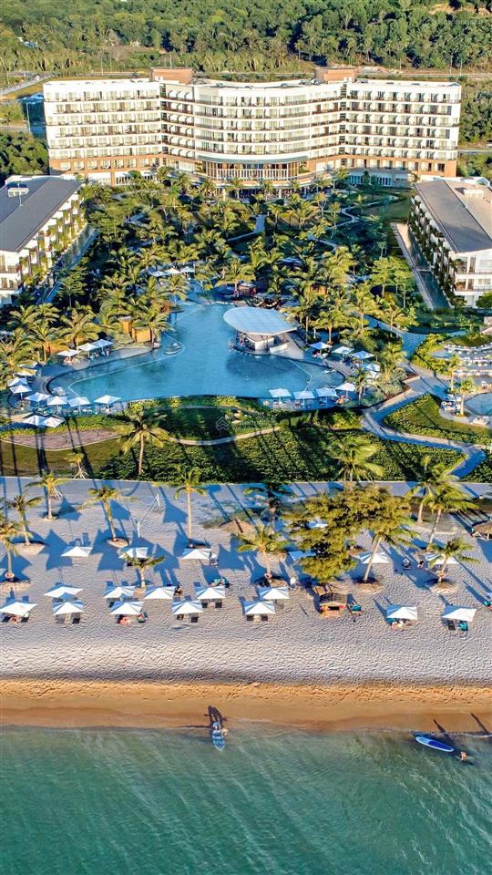 Bán resort đẹp xuất sắc tại cửa đại, 950 tỷ, 20000 m2, 100pn, pháp lý đầy đủ