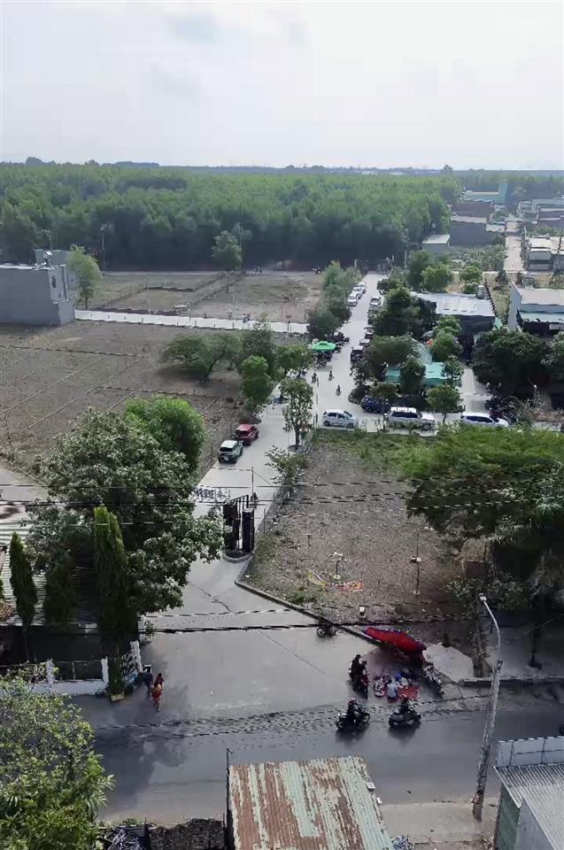 Long thành cạnh khu công nghiệp 140m2 full thổ cư giá tốt nhất thị trường 13tr/m2,đường 8m,gần ql51