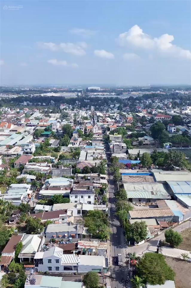 Long thành cạnh khu công nghiệp 140m2 full thổ cư giá tốt nhất thị trường 13tr/m2,đường 8m,gần ql51