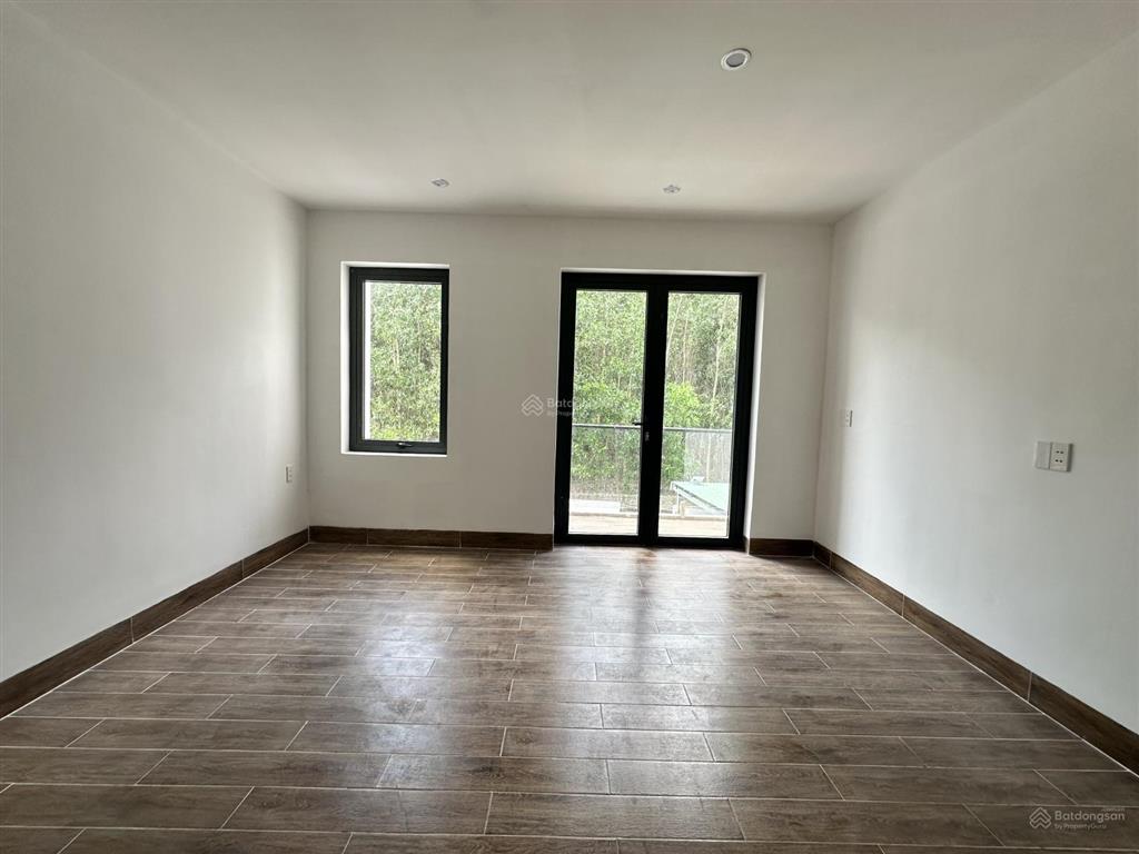 780 triệu sở hữu nhà lầu hoàn thiện cách phùng hưng 100m, di chuyển 3 phút đến kcn giang điền