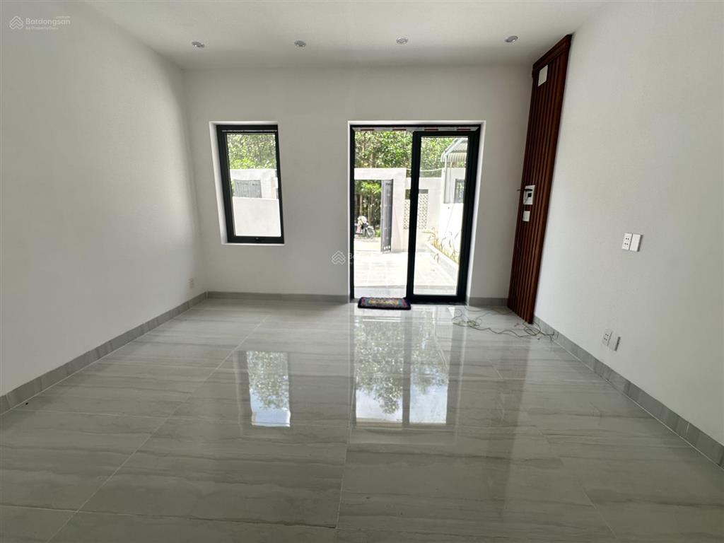 780 triệu sở hữu nhà lầu hoàn thiện cách phùng hưng 100m, di chuyển 3 phút đến kcn giang điền