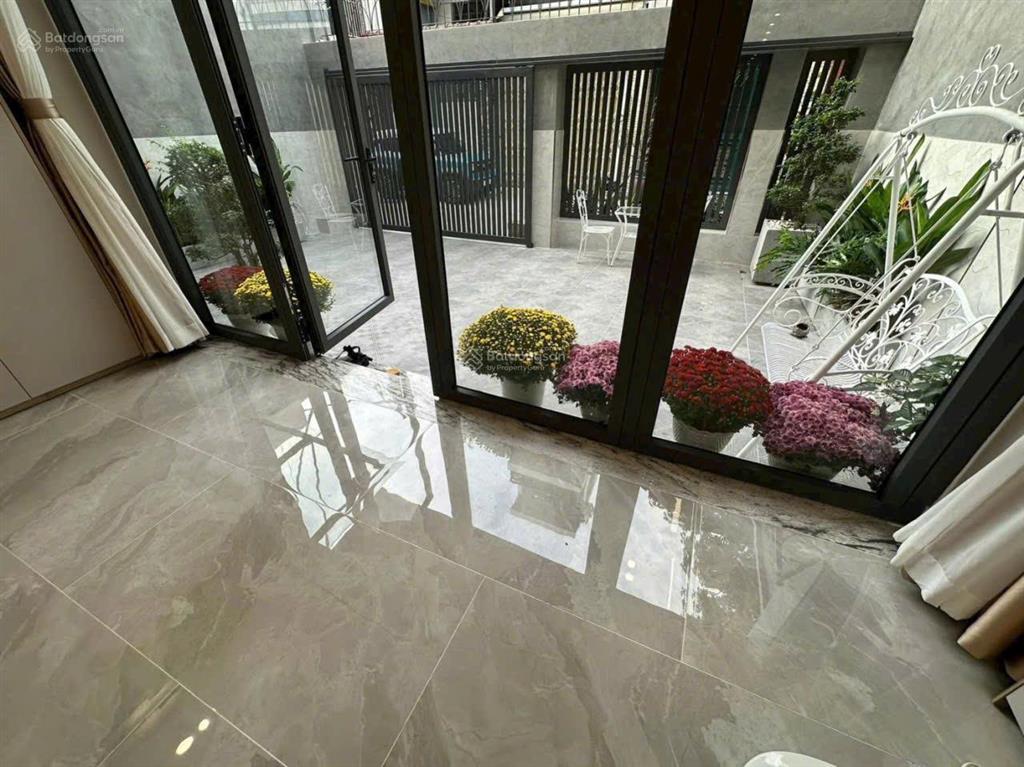 Bán nhà đường ông ích khiêm 10x23 giá chỉ 23 tỉ tiện xây chdv