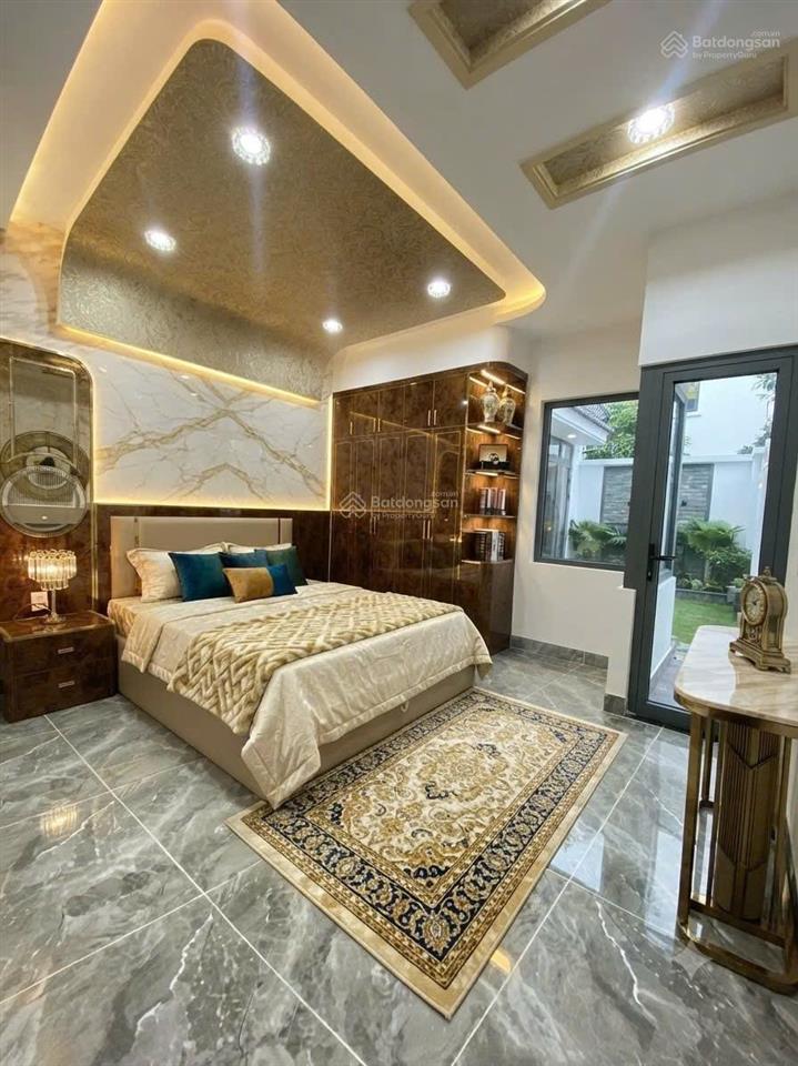 Nhà giáp thủ đức  gần làng đại học quốc gia  chỉ 7.5 đ