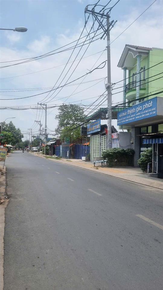HÀNG HIẾM TÂN XUÂN – 1.400M² MẶT TIỀN ĐƯỜNG NHỰA – 720M² THỔ CƯ