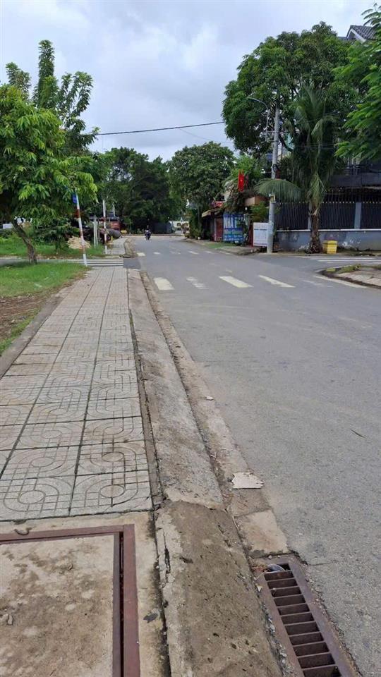 HÀNG HIẾM TÂN XUÂN – 1.400M² MẶT TIỀN ĐƯỜNG NHỰA – 720M² THỔ CƯ