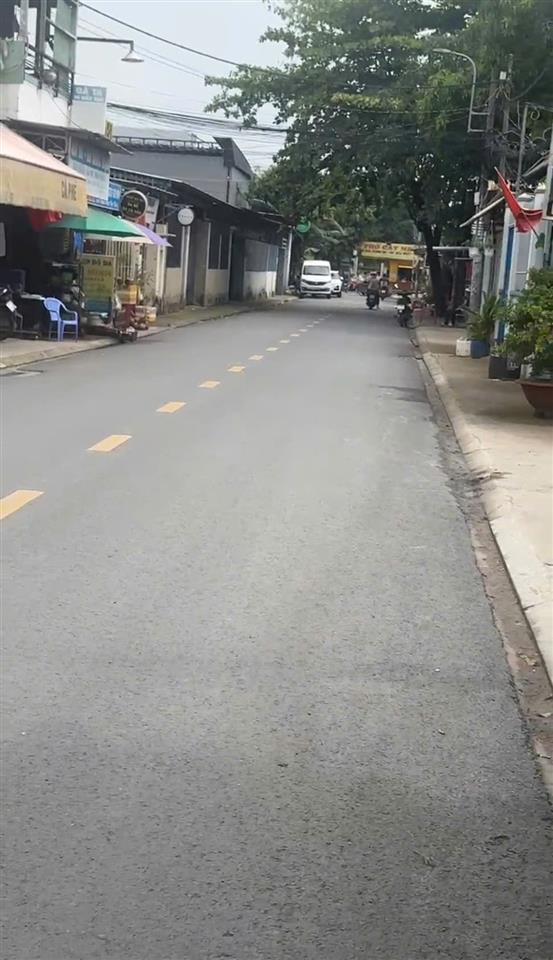 HÀNG HIẾM TÂN THÔNG – XƯỞNG FULL THỔ, ĐANG CÓ DÒNG TIỀN!