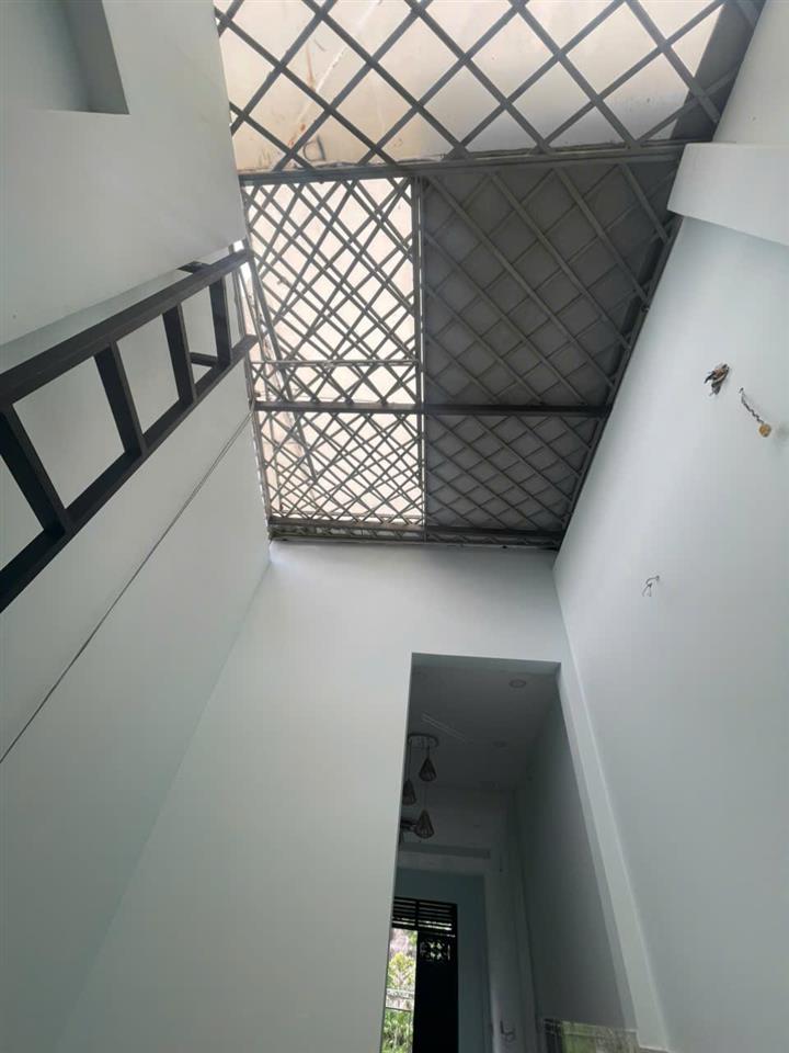 HÀNG NGỘP QUẬN 12 – NHÀ 92M² GIẢM CÒN 4,29 TỶ, CHỦ KẸT TIỀN BÁN GẤP!