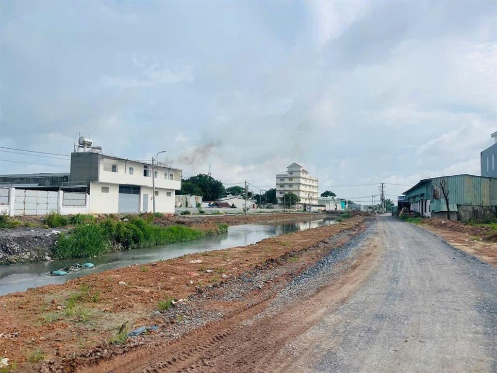 ĐẤT MẶT TIỀN KÊNH TIÊU – XUÂN THỚI ĐÔNG, HÓC MÔN – 969m² THỔ CƯ CHỈ 24 TỶ