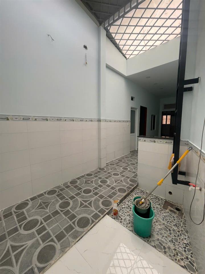 NỞ HẬU 6M – HƠN 4 TỶ - NHÀ C4 HẺM XE HƠI – GẦN PHẦN MỀM QUANG TRUNG!