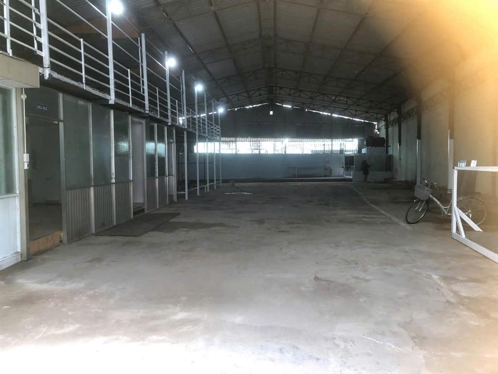 CHO THUÊ KHO XƯỞNG MẶT TIỀN ĐÔNG HƯNG THUẬN 17 – 650M², GIÁ 45 TRIỆU/THÁNG!