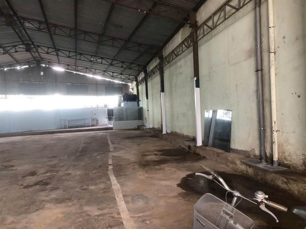 CHO THUÊ KHO XƯỞNG MẶT TIỀN ĐÔNG HƯNG THUẬN 17 – 650M², GIÁ 45 TRIỆU/THÁNG!