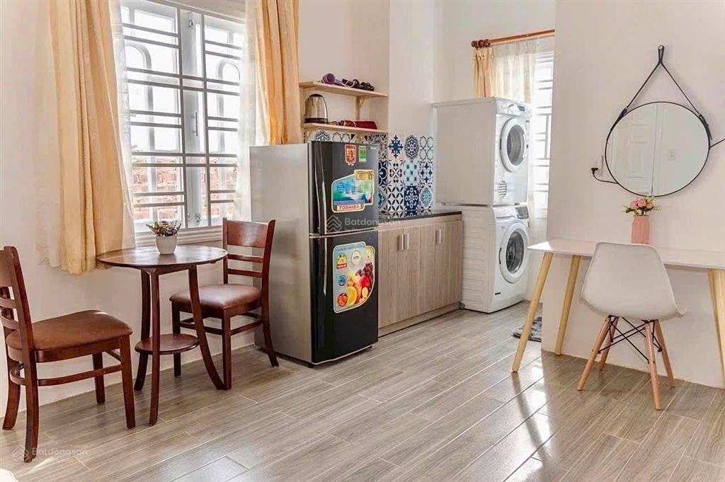 Khách sạn 5 tầng khuê mỹ đông 7 105m đường 7.5m doanh thu 150200 triệu/tháng chỉ 18 tỷ