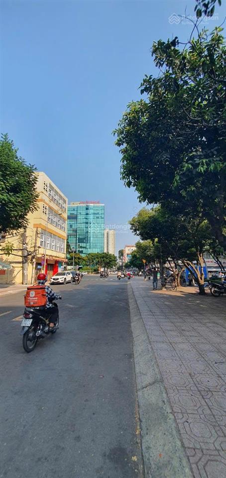 Nhà 5 lầu, mt đường nb hoàng diệu (lê quốc hưng), phường 12, quận 4, dt 4mx22m, giá 35 tỷ
