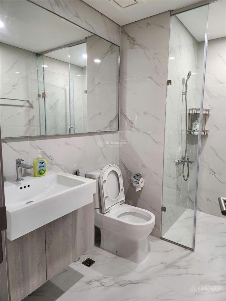 Với giá 10.5tr tôi cần cho thuê căn 2 ngủ khu vinhome smart đầy đủ nội thất sạch đẹp  0978 121 ***