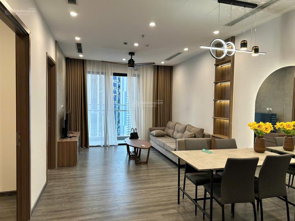 Cần cho thuê gấp căn 3n2vs giá 13,5 triệu vinsmartcity tây mỗ  0978 121 ***