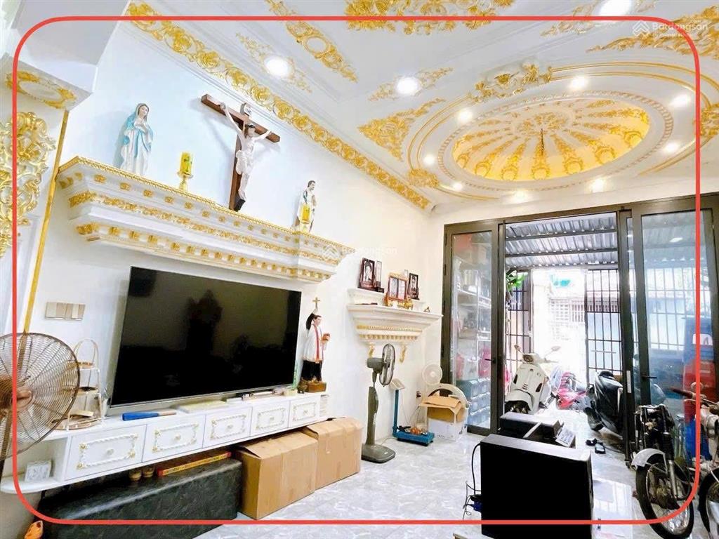 Hẻm nhựa 8m cầu xéo kế bêntân kỳ tân quý gần aeon 4 x 18 đúc 4 tầng 9.6 tỷ tl