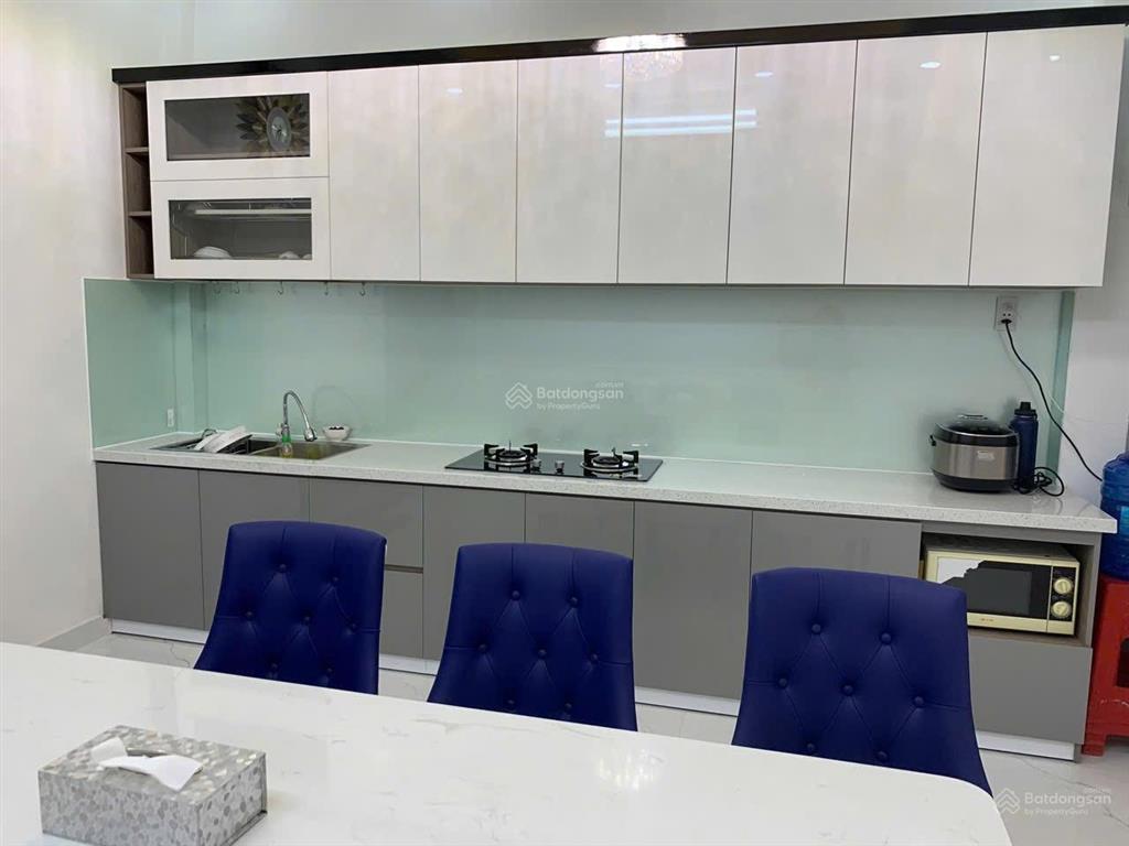 Mt nội bộ vip đường gò dầu tân phú 4x 13 đúc 3 lầu 7.9 tỷ