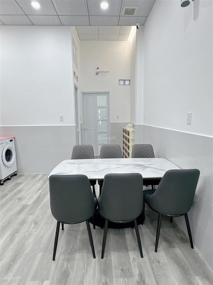 Hẻm 8m có lề 3m thoại ngọc hầu thông 4m x 28m chỉ 9.9 tỷ