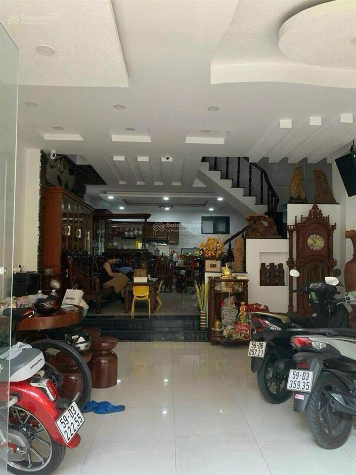 Nhà tân hương dt 6x13m đúc 5 tầng giá chỉ 9,35 tỷ