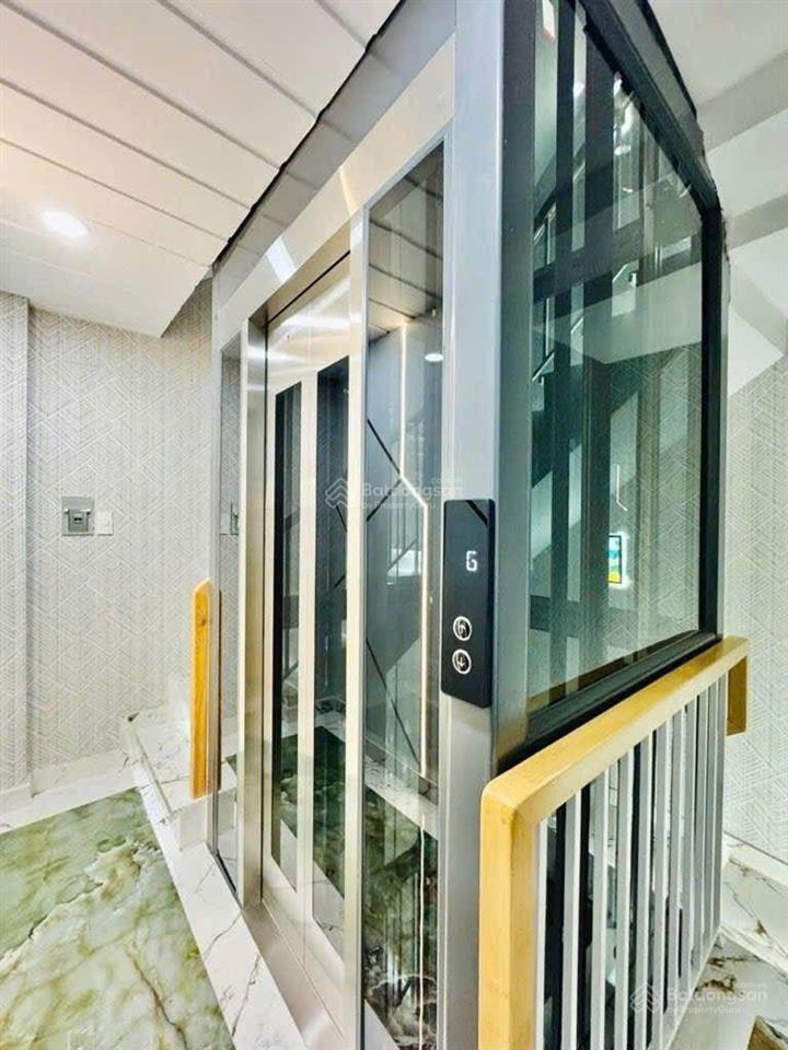 Căn góc 6 tầng thang máy 5.2x10m nở hậu đều 6m, xe hơi đậu trong nhà, bùi quang là phường 12 gò vấp