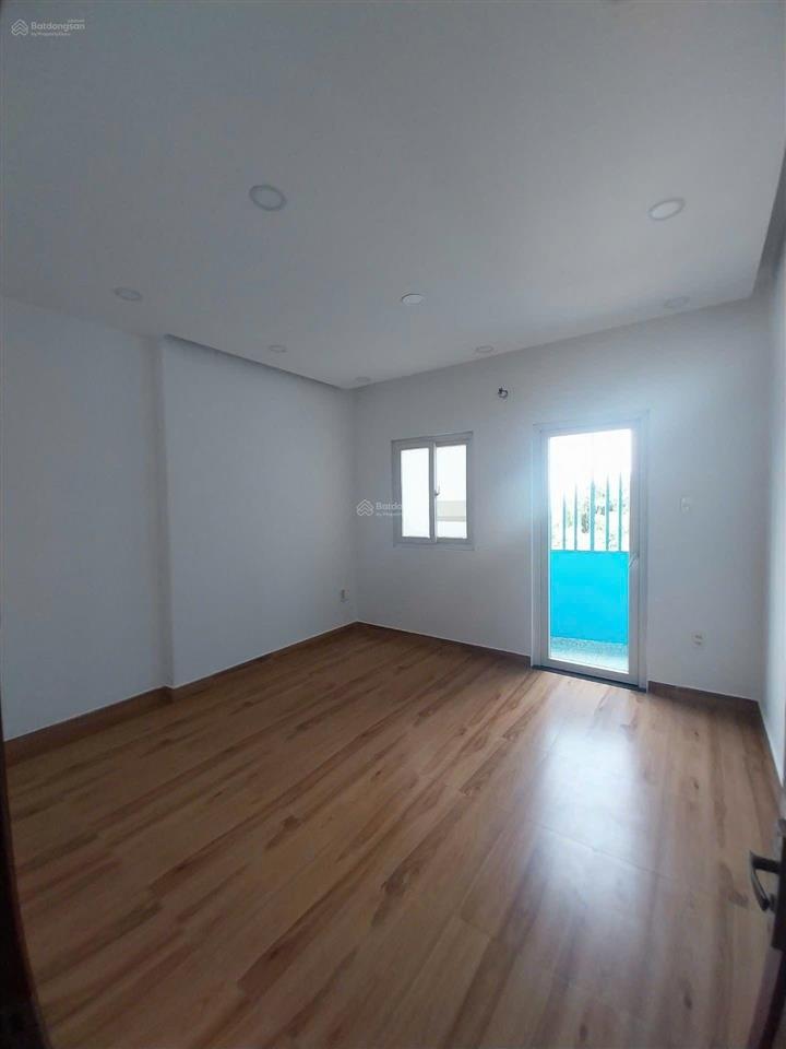 Nhà 4 tầng 4.2x14m sổ vuông vức, hẻm xe hơi tránh 10m, ngay dream home đường số 59 phường 14 gò vấp