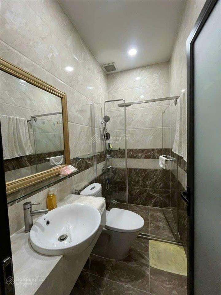 Nhà 5 tầng 4x15m sổ vuông vức, hẻm xe hơi 6m, khu cao tầng dân trí, phạm văn chiêu phường 9 gò vấp