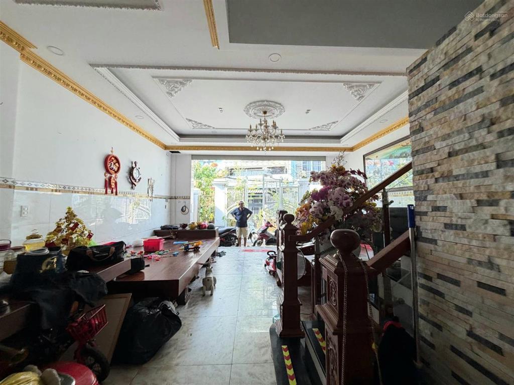 Nhà 4 tầng bề thế 6x13m sổ vuông vức, hẻm xe hơi, hẻm thông, nguyễn oanh phường 17 gò vấp