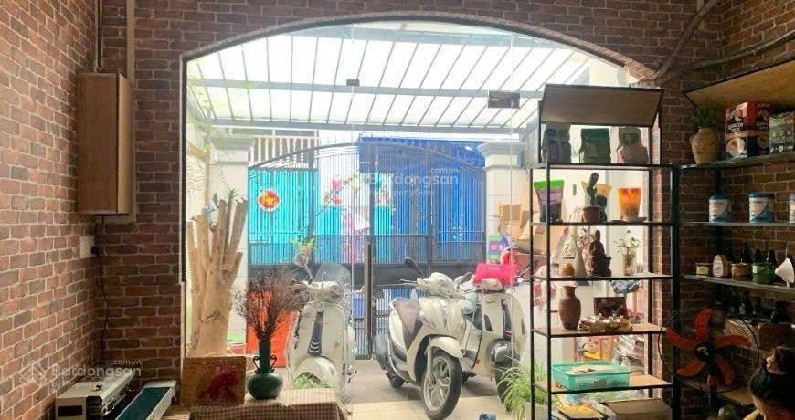 Nhà 2 tầng 4.2x18m sổ vuông vức, hẻm xe hơi, hạnh thông phường 3 gò vấp, ngay ngã 5 chuồng chó